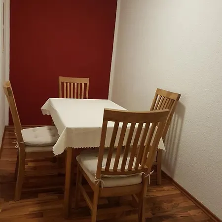Ferienwohnung- Sarah Appartement Hahnstatten