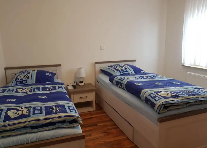 Ferienwohnung- Sarah